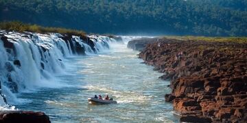 El Parque Provincial Moconá reabre sus puertas tras el aumento del caudal del arroyo Yabotí.