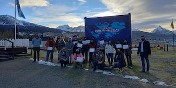 Reconocimiento a alumnos del Colegio Sábato.