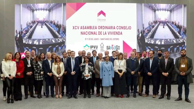 LA PRESIDENTA DEL IPVyH PARTICIPA DEL CONSEJO NACIONAL DE LA VIVIENDA