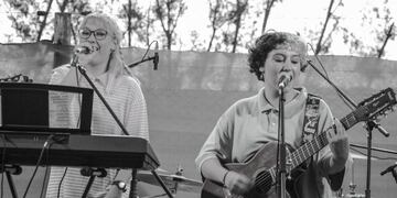 Las hermanas maipucinas, Rocío y Marina, lideran el grupo mendocino.