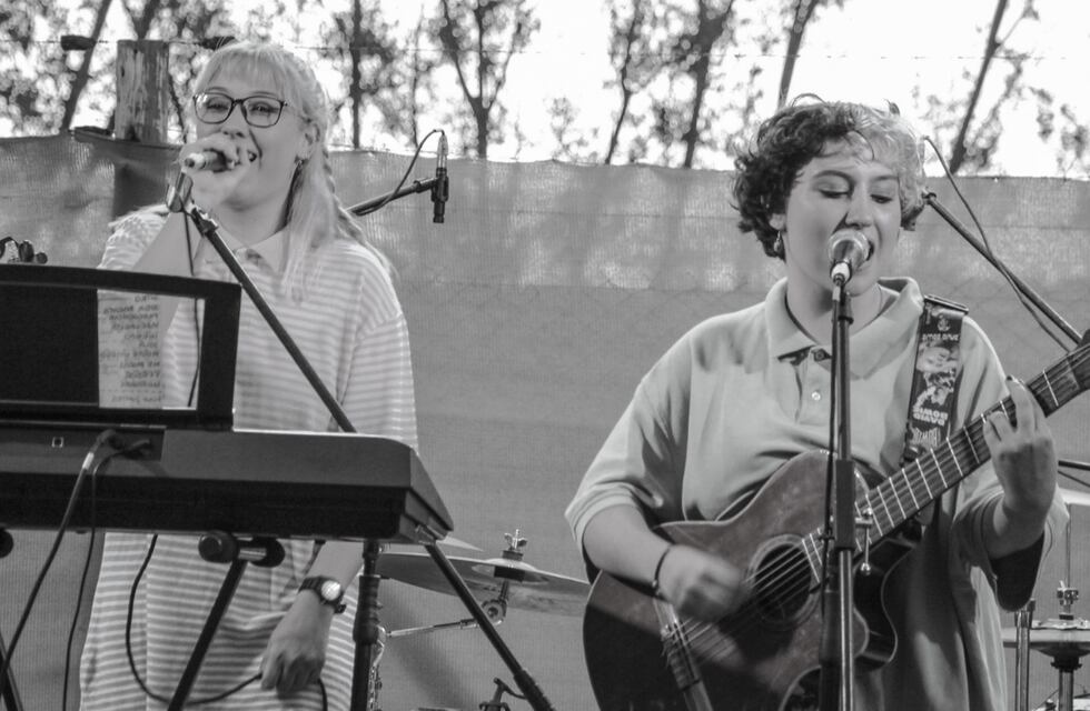 Néctar 2.0, la banda mendocina liderada por dos hermanas maipucinas