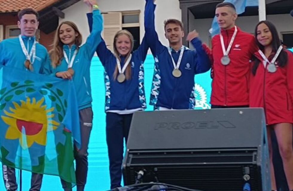 Mendoza sigue cosechando medallas en los Evita de Playa 2023