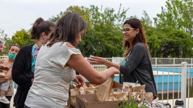 Entretenido festejo en Soldini por el día de la primavera (Facebook Comuna de Soldini)