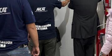 ARCAT y municipios coordinan operativos tributarios y bromatológicos en Capital y Valle Viejo.