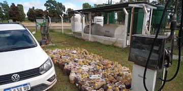 Recolectan aceite de cocina usado para transformarlo en Biodiesel