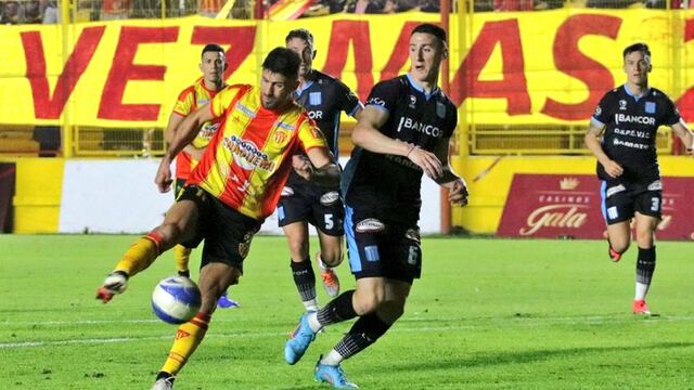 Racing no hizo pie en Chaco y perdió un partido demasiado importante (Foto: Prensa Sarmiento).