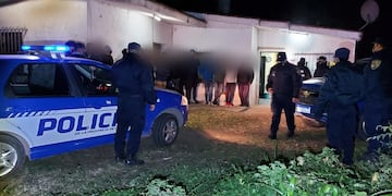 La Policía continúa desarticulando reuniones sociales no habilitadas, en la provincia.