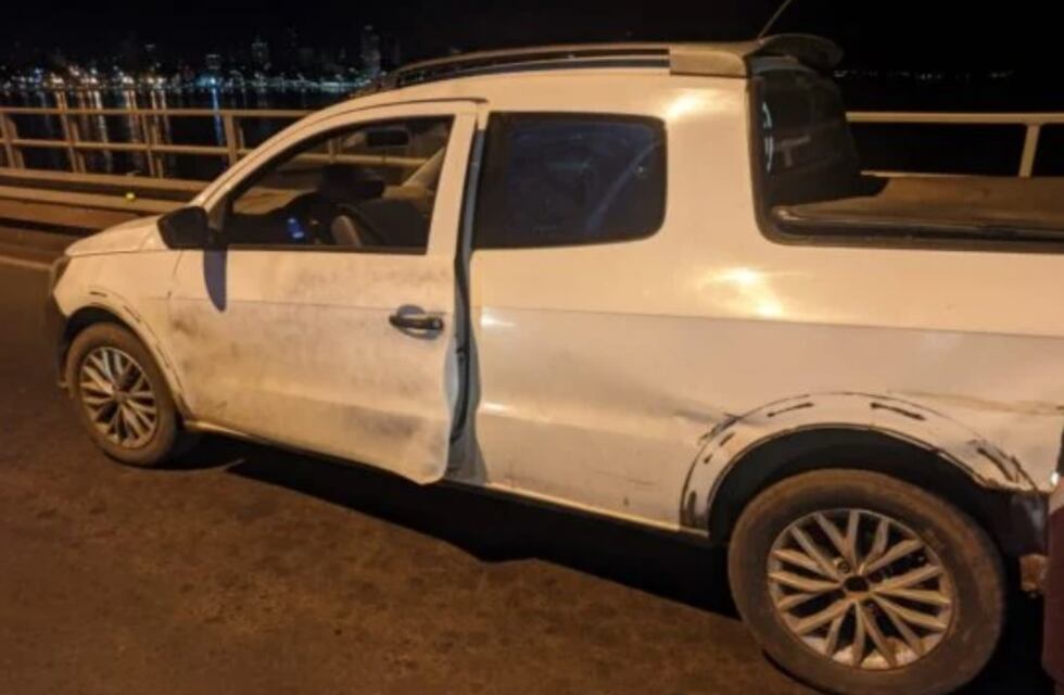 Accidente vial sobre el puente Roque González
