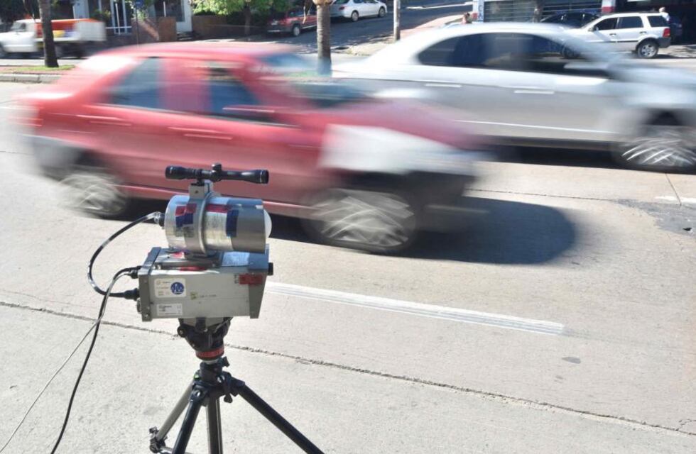 Radares en la ciudad de Córdoba: de cuánto son las multas que comenzarán a aplicarse en junio