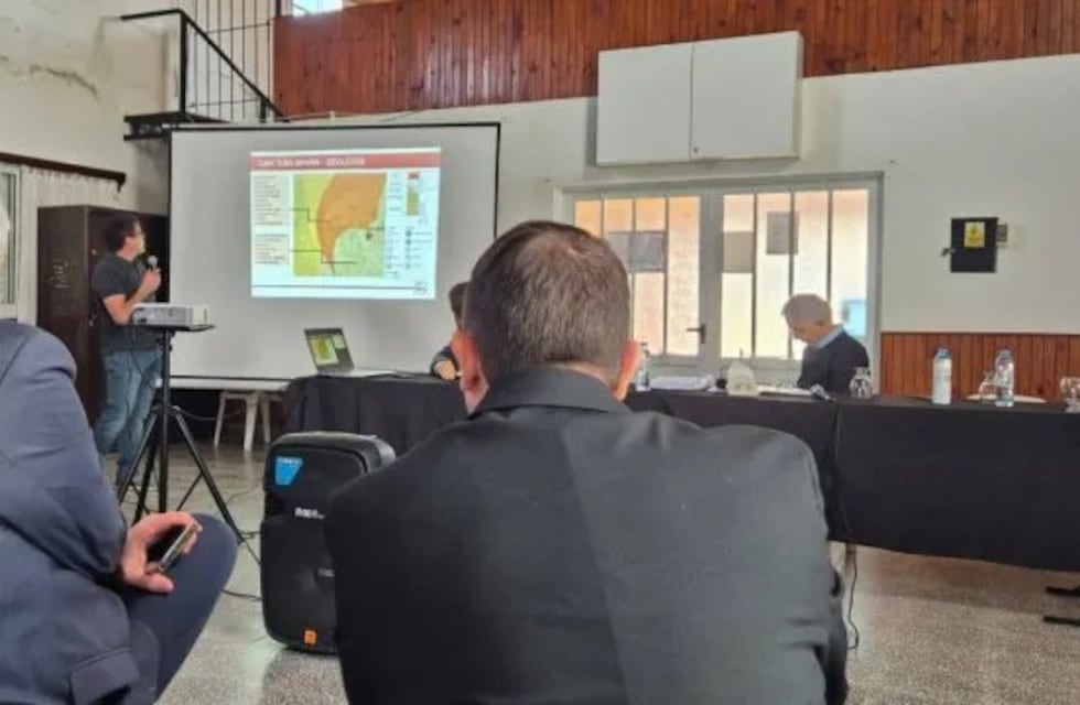 Se realizó una audiencia por la extracción de arena en Aldea Brasilera