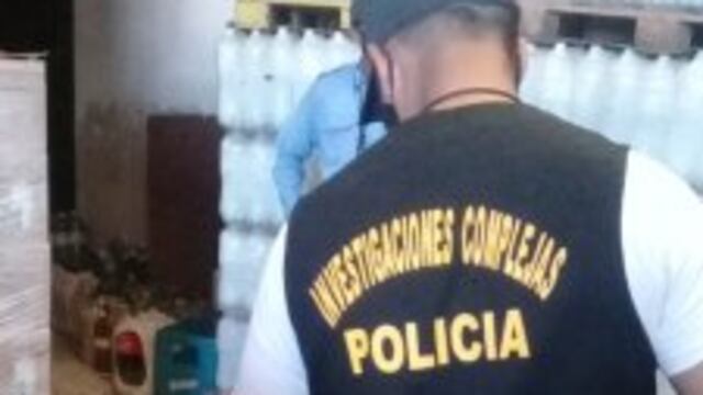 Allanamiento en un supermercado de Las Garcitas.