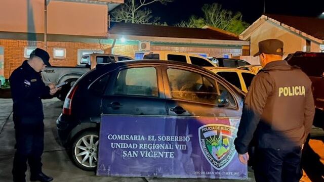 Recuperan en El Soberbio un rodado robado en Buenos Aires.