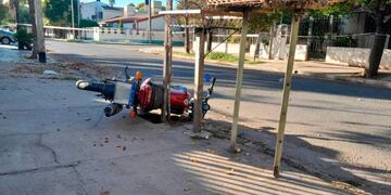 El joven fue asaltado bajo la modalidad de motochoros piraña en Córdoba. (Gentileza El Doce.tv)