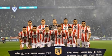 Instituto perdió 2 a 1 ante el momentáneo puntero del torneo, Vélez. (Fotobaires).