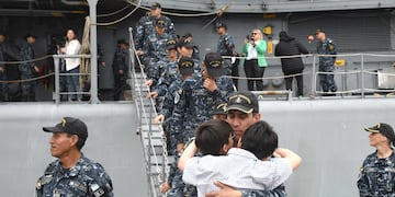 El destructor ARA “La Argentina” arribó a Puerto Belgrano