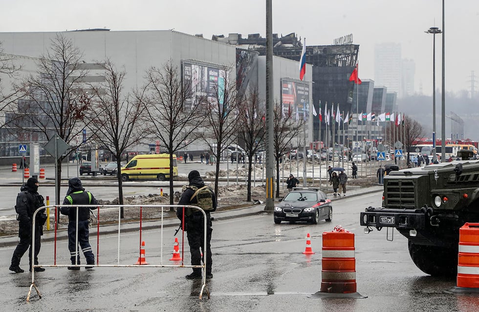 Los sospechosos de haber realizado el atentado en Rusia fueron llevados al tribunal para ser juzgados