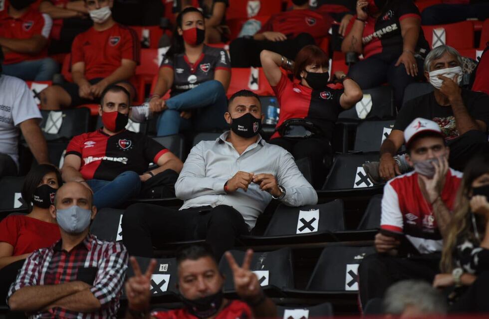 Newell’s insiste en realizar las elecciones a pesar del decreto provincial