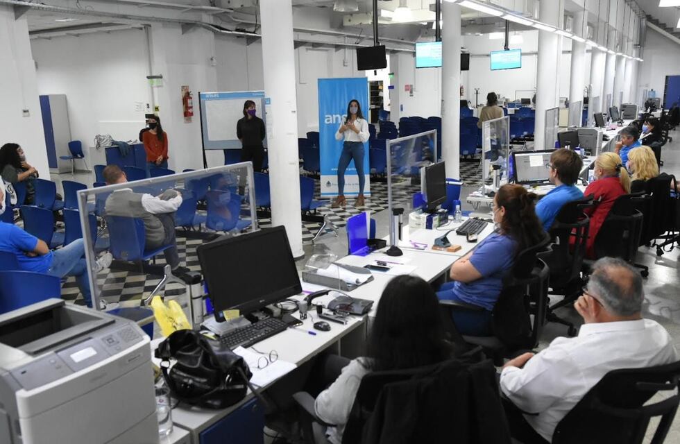 Se capacitó en perspectiva de género al personal de ANSES