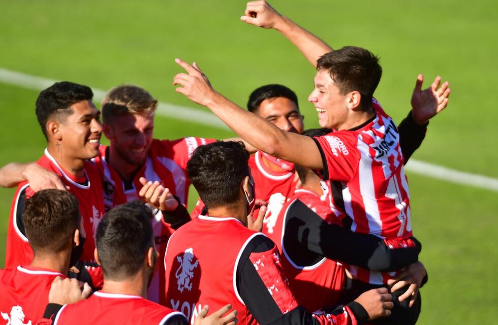 Rodrigo Garro, joya de Instituto en el radar de Talleres