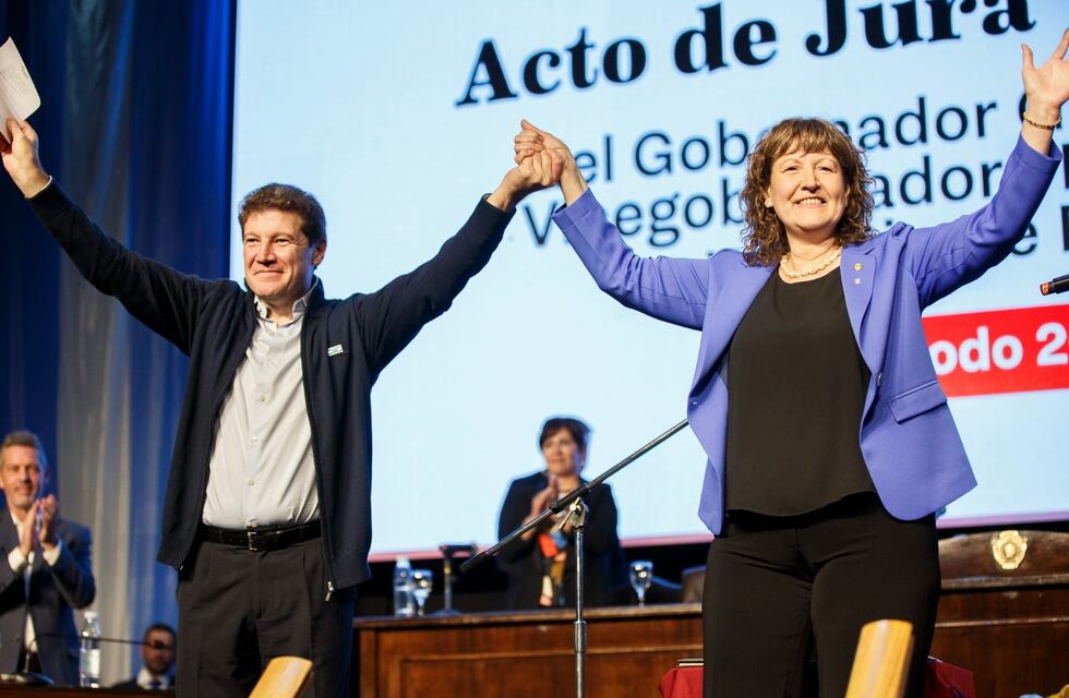 “Renuevo el compromiso de cuidar esta Provincia grande de todos y todas”