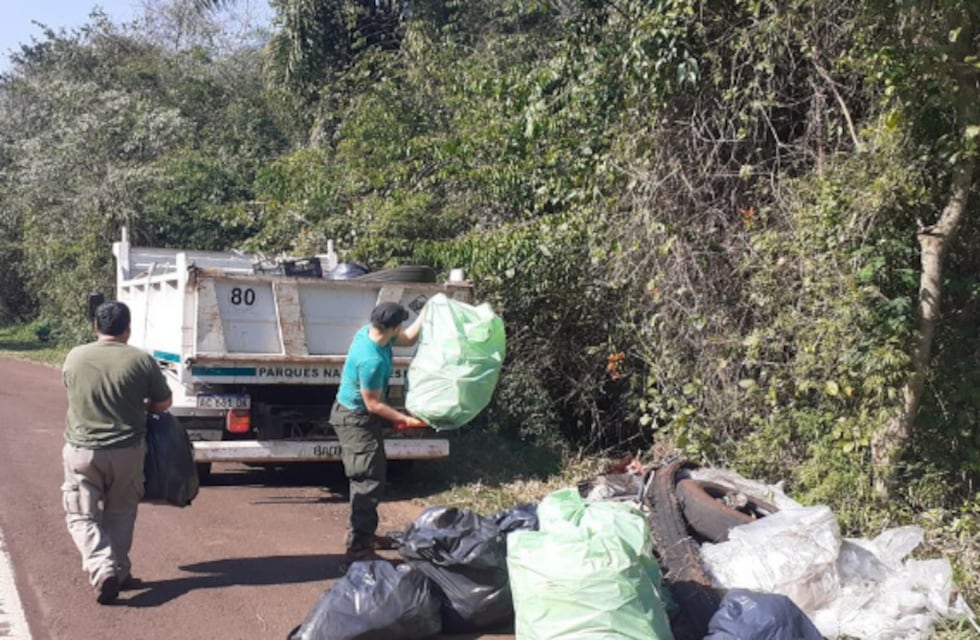 Tras la limpieza del Parque Nacional Iguazú, se recolectaron casi 7 toneladas de residuos