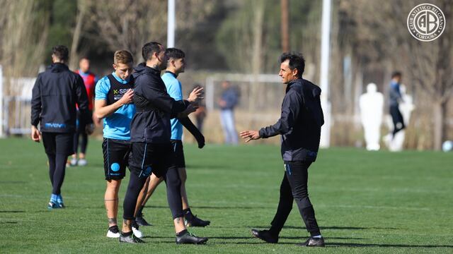 Belgrano visita este martes a Atlanta, para acortar distancias con el líder Almirante Brown (Foto: Prensa Belgrano).
