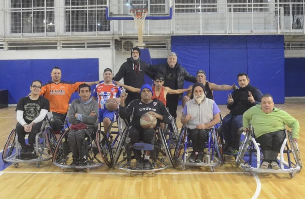 Básquet adaptado: con el puntaltense Leo Sarraúa, Bahía sigue son el sueño de llegar a la Liga Nacional