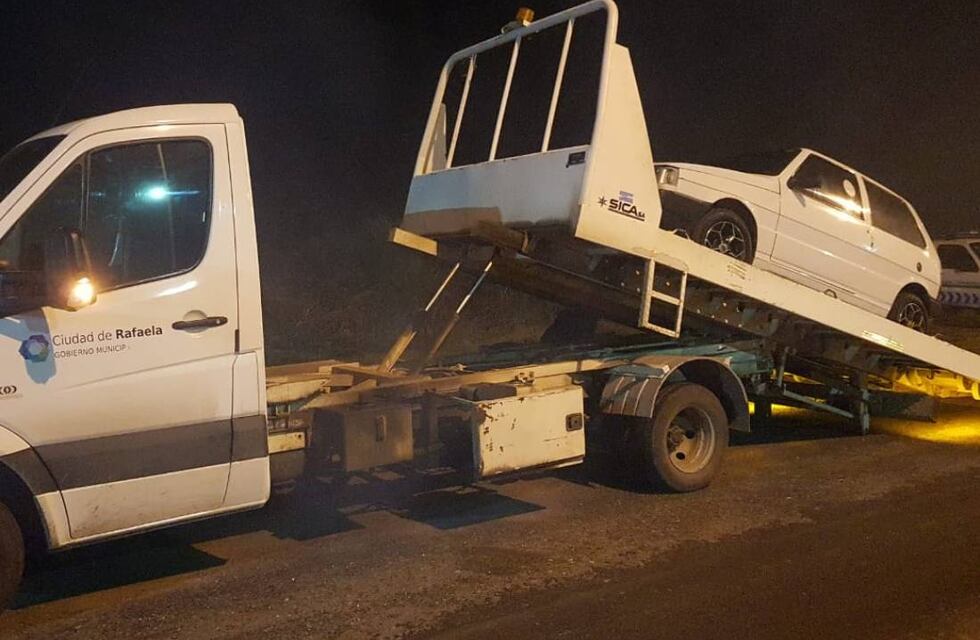 Retuvieron dos autos por alcoholemia positiva de sus conductores