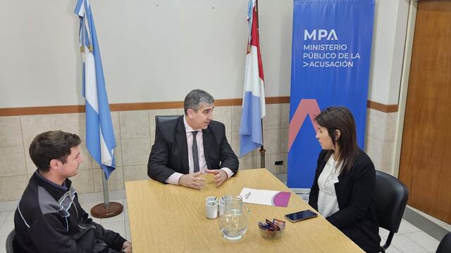 Carlos María Vottero, Fiscal Regional de Rafaela, dialogó con la presidenta comunal de Hersilia, Silvana Romero sobre la situación de inseguridad.