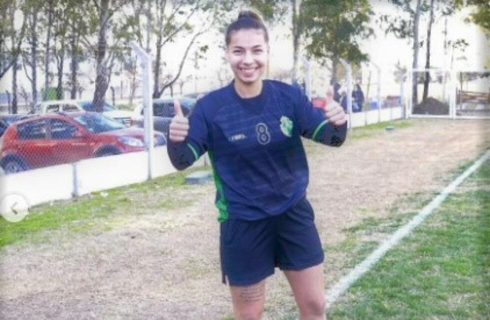 Fútbol Femenino: la puntaltense Julieta Romero fue figura en el comienzo del Federal