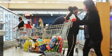 Con la inflación es una odisea llegar a fin de mes. foto Javier Ferreyra