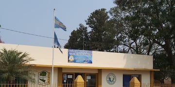 Una mujer llamó al 911 porque su esposo quería prenderla fuego