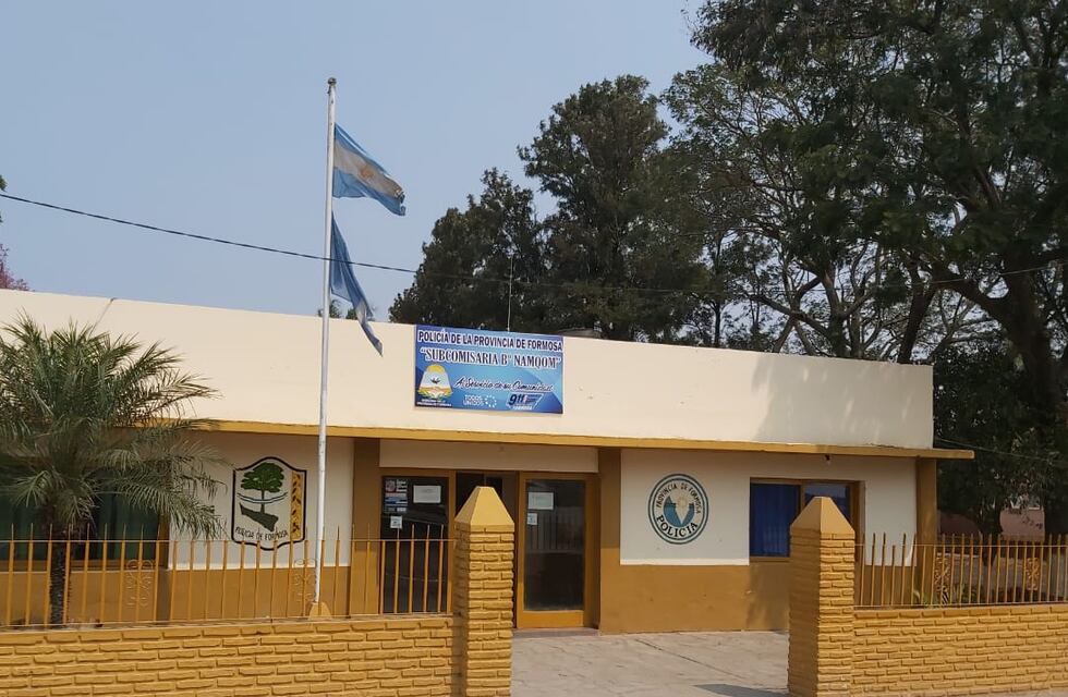 Una mujer llamó al 911 porque su esposo quería prenderla fuego