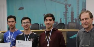 remio para alumnos de la Escuela Técnica de Tres Arroyos en la Olimpiadas Técnicas Nacionales