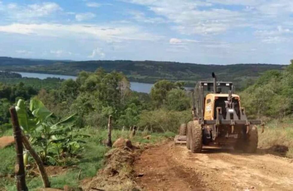 Ejecución de obras de asfaltado en varios puntos de la zona Norte provincial