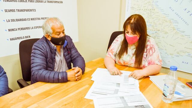 La ministra Castillo se reunión con el Secretario General de la UOCRA