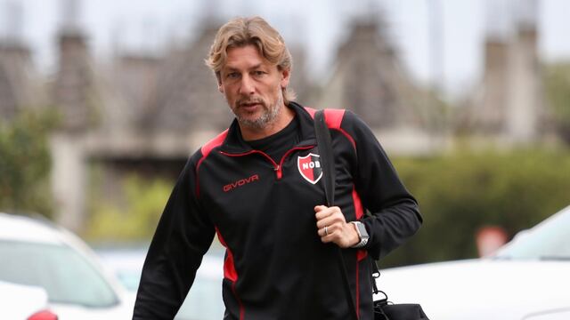 El "Gringo" se fue caliente del campo de juego granate.
