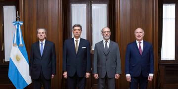 Los representantes de la Corte Suprema de Justicia de la Nación, Juan Carlos Maqueda, Horacio Rosatti, Carlos Rosenkrantz y Ricardo Lorenzetti. Foto Prensa Municipalidad de Rafaela/Vía País.