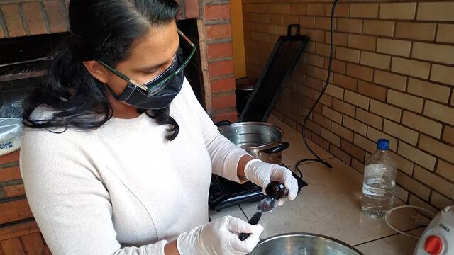 Marilin Dino, la emprendedora que incursionó en la fabricación de jabones terapéuticos.