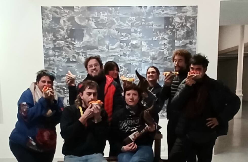 El MMAUP cierra su muestra Salchicha de Vienal con una intervención colectiva