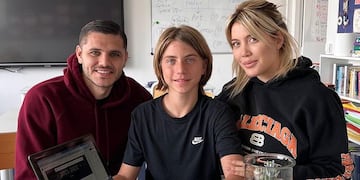 Wanda Nara junto a Icardi y Valentino. (Captura Instagram)