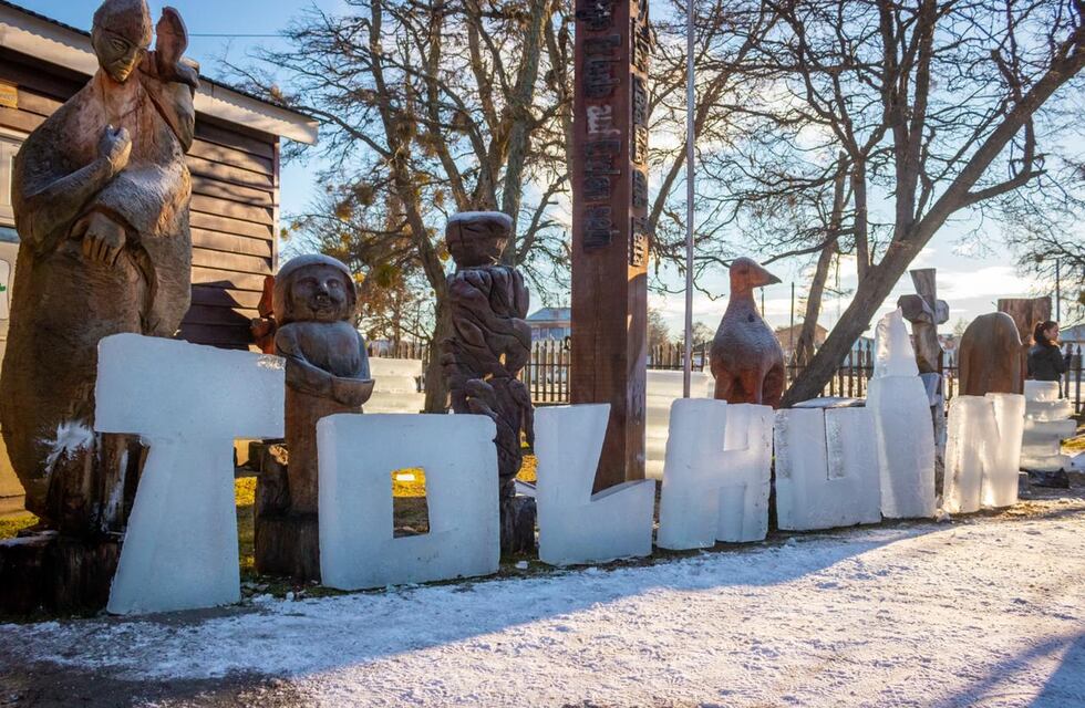 El Municipio De Tolhuin Invita Al 10° Encuentro De Esculturas De Hielo
