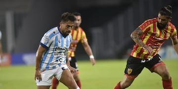 El Ema Giménez, la experiencia de un Racing puntero, que enfrentará al colista (Ramiro Pereyra/La Voz).