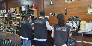 Argentina y Brasil investigan contrabando de vinos en la frontera. (Aduana)