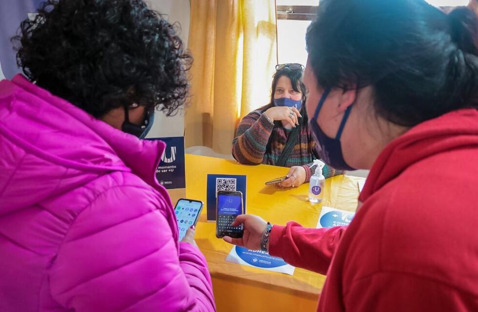 Más de 30 comiercios de Tolhuin se sumaron a los beneficios de la Tarjeta +U