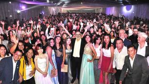 Unas 250 jovencitas, más sus familiares y amigos, colmaron las instalaciones del  Centro Cultural “Gral. Manuel Belgrano” en la gala “Sueños de Primavera”.