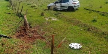 Apóstoles: se accidentó con su vehículo y fue por sus propios medios al hospital.
