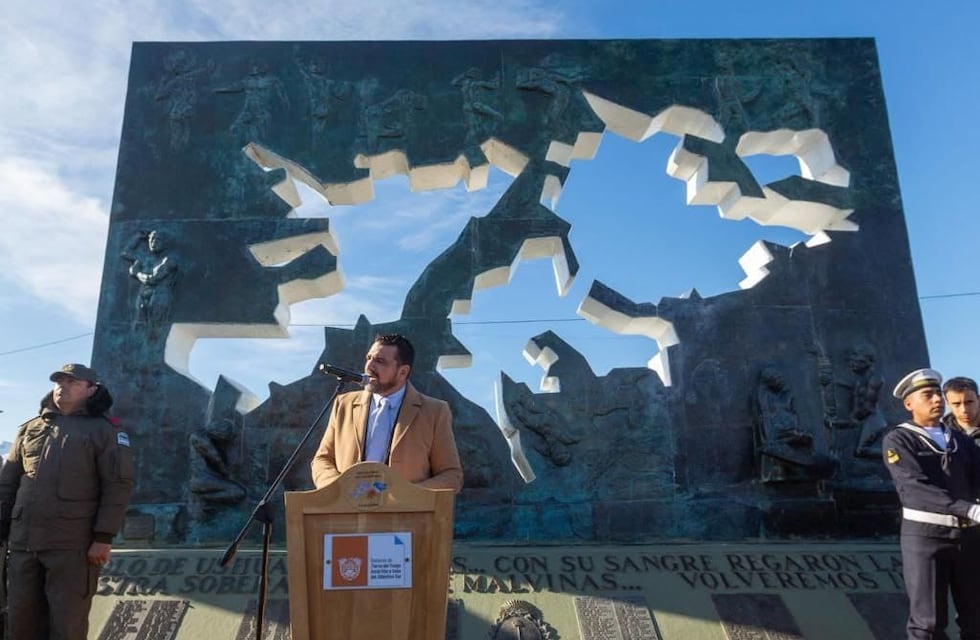 “Debemos continuar nuestra lucha diplomática y pacífica por la soberanía de las Islas Malvinas”