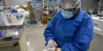 De los 85 internados en el Área Crítica, 35 se encuentran con asistencia respiratoria mecánica.