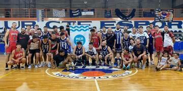 Sportivo Bahiense derrotó a Comandante Espora por la Copa 85° Aniversario.